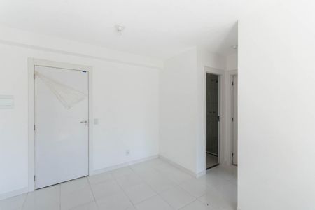 Sala de apartamento para alugar com 2 quartos, 55m² em Santo Cristo, Rio de Janeiro