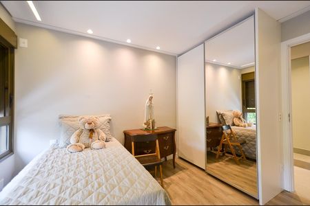 Semi-suite 1 de apartamento para alugar com 3 quartos, 92m² em Santa Efigênia, Belo Horizonte