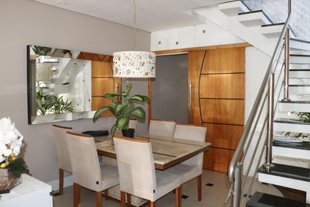 Sala de casa para alugar com 3 quartos, 10m² em Jardim do Engenho, Cotia