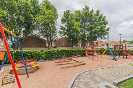 Apartamento para alugar com 68m², 3 quartos e 1 vaga Apartamento para alugar com 68m², 3 quartos e 1 vagaÁrea Comum - Playground