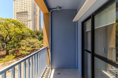 Varanda de kitnet/studio para alugar com 1 quarto, 33m² em República, São Paulo