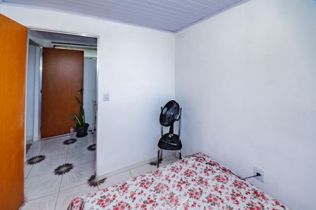 Quarto  de kitnet/studio para alugar com 1 quarto, 32m² em Venda Nova, Belo Horizonte