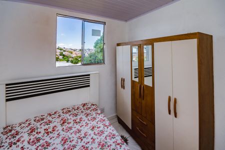 Quarto  de kitnet/studio para alugar com 1 quarto, 32m² em Venda Nova, Belo Horizonte