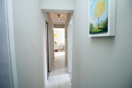 Sala - Corredor de apartamento à venda com 3 quartos, 84m² em Olaria, Rio de Janeiro