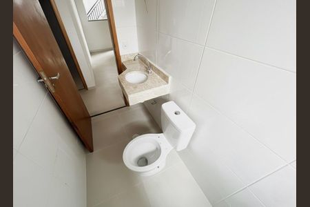 Apartamento para alugar com 40m², 2 quartos e sem vaga Apartamento para alugar com 40m², 2 quartos e sem vagaBanheiro