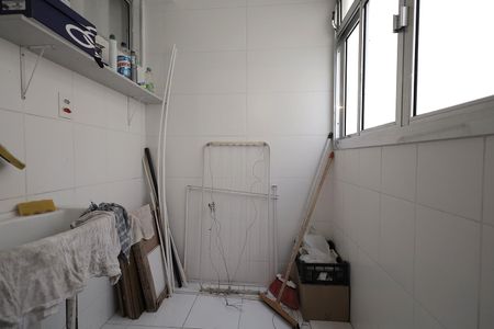 Apartamento à venda com 63m², 3 quartos e 1 vaga Apartamento à venda com 63m², 3 quartos e 1 vagaÁrea de Serviço