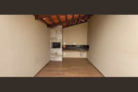 Casa para alugar com 90m², 2 quartos e 1 vagaÁrea gourmet