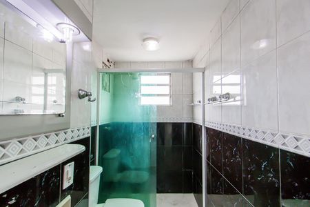 Apartamento à venda com 56m², 2 quartos e 1 vaga Apartamento à venda com 56m², 2 quartos e 1 vagaBanheiro