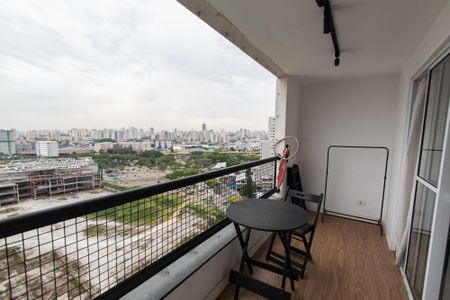 Varanda de kitnet/studio para alugar com 1 quarto, 41m² em Cambuci, São Paulo
