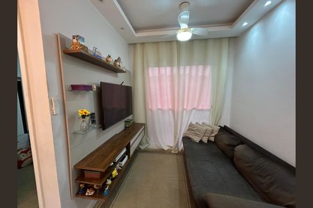 Sala de apartamento para alugar com 2 quartos, 48m² em Del Castilho, Rio de Janeiro