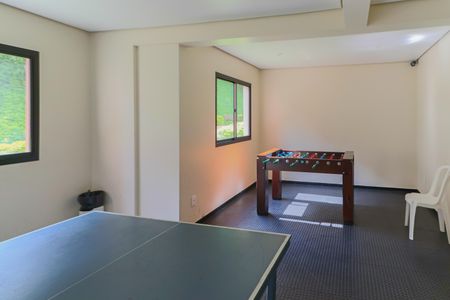 Apartamento à venda com 54m², 2 quartos e 1 vaga Apartamento à venda com 54m², 2 quartos e 1 vagaEspaço de Jogos