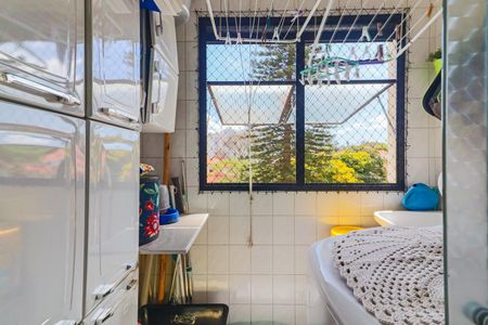 Apartamento à venda com 54m², 2 quartos e 1 vaga Apartamento à venda com 54m², 2 quartos e 1 vagaCozinha e Área de Serviço