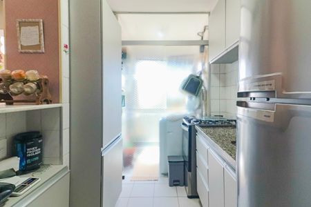 Apartamento à venda com 54m², 2 quartos e 1 vaga Apartamento à venda com 54m², 2 quartos e 1 vagaCozinha e Área de Serviço