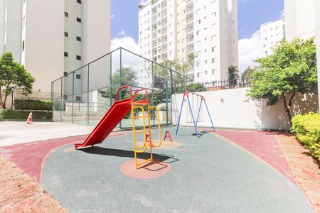Apartamento à venda com 54m², 2 quartos e 1 vaga Apartamento à venda com 54m², 2 quartos e 1 vagaÁrea comum - Playground