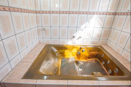 Casa à venda com 155m², 3 quartos e 4 vagasBanheiro da Suíte