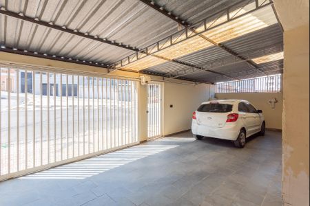 Casa à venda com 155m², 3 quartos e 4 vagasGaragem