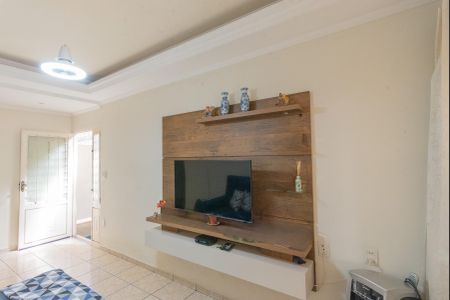 Casa à venda com 155m², 3 quartos e 4 vagasSala