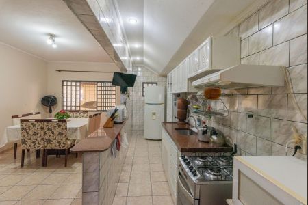 Casa à venda com 155m², 3 quartos e 4 vagasCozinha