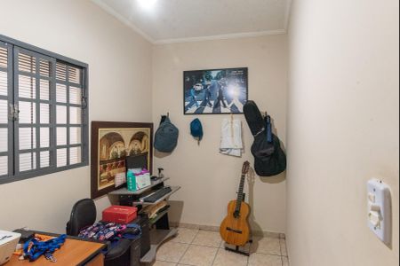 Casa à venda com 155m², 3 quartos e 4 vagasQuarto 2