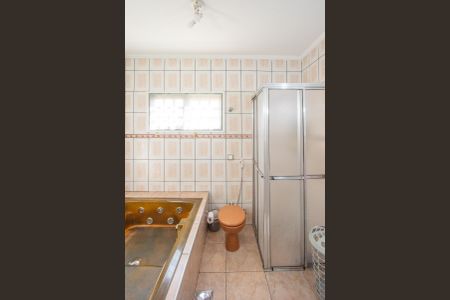 Casa à venda com 155m², 3 quartos e 4 vagasBanheiro da Suíte