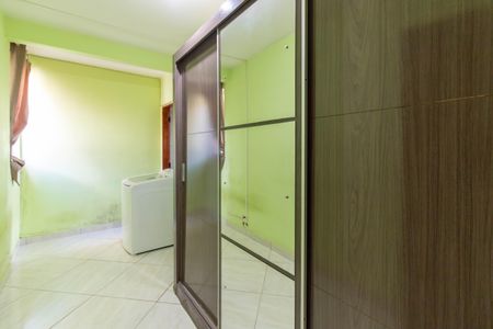 Casa à venda com 249m², 2 quartos e 2 vagasSuíte 2