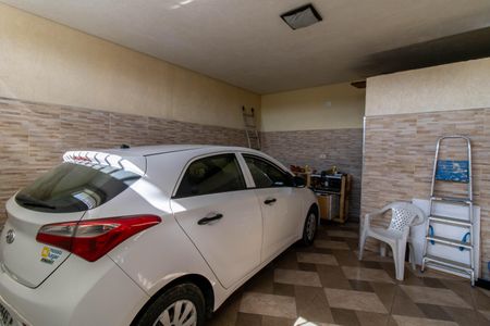 Casa à venda com 249m², 2 quartos e 2 vagasGaragem