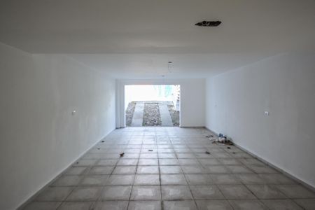 Casa à venda com 192m², 3 quartos e 4 vagas Casa à venda com 192m², 3 quartos e 4 vagasGaragem