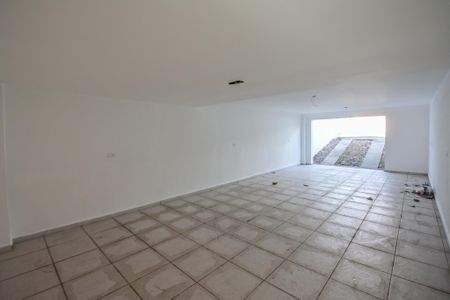Casa à venda com 192m², 3 quartos e 4 vagas Casa à venda com 192m², 3 quartos e 4 vagasGaragem