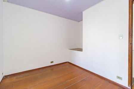 Casa para alugar com 140m², 2 quartos e 1 vaga Casa para alugar com 140m², 2 quartos e 1 vagaQuarto 1