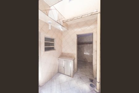 Casa para alugar com 140m², 2 quartos e 1 vaga Casa para alugar com 140m², 2 quartos e 1 vagaÁrea de Serviço