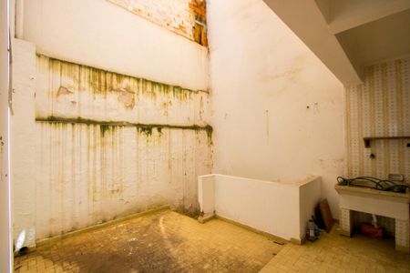 Área de serviço/Quintal de casa à venda com 3 quartos, 230m² em Jardim Bela Vista, Santo André