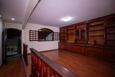 Sala de casa para alugar com 2 quartos, 129m² em Ze Garoto, São Gonçalo