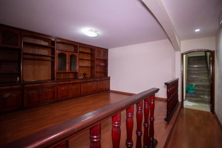 Sala de casa para alugar com 2 quartos, 129m² em Ze Garoto, São Gonçalo