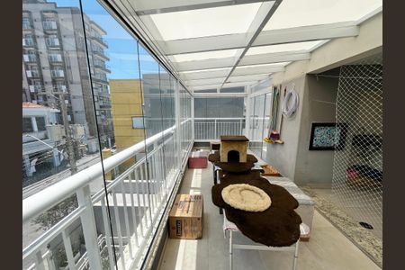 Apartamento à venda com 120m², 1 quarto e 1 vaga Apartamento à venda com 120m², 1 quarto e 1 vagaVaranda
