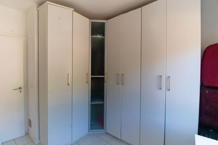 Casa à venda com 220m², 4 quartos e 2 vagasQuarto 2