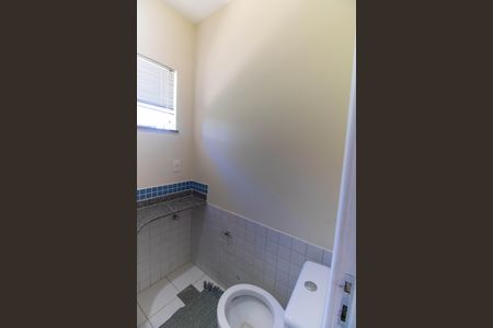 Casa à venda com 220m², 4 quartos e 2 vagasBanheiro Social 1