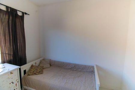 Casa à venda com 220m², 4 quartos e 2 vagasQuarto 2