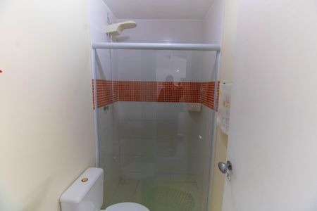 Casa à venda com 220m², 4 quartos e 2 vagasBanheiro de serviço