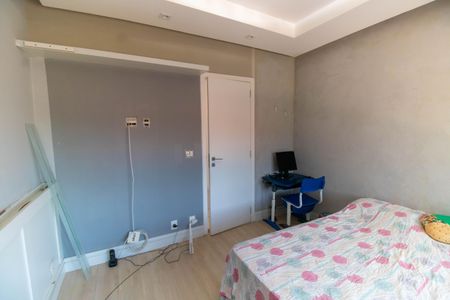 Casa à venda com 220m², 4 quartos e 2 vagasQuarto 1