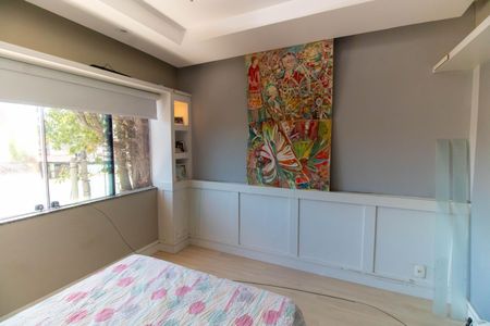 Casa à venda com 220m², 4 quartos e 2 vagasQuarto 1