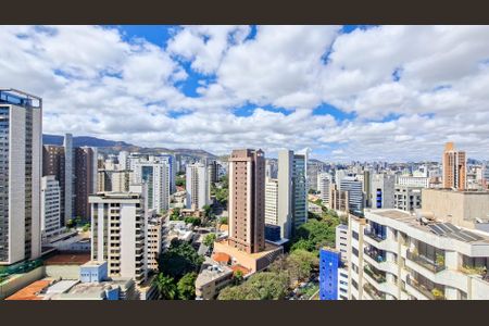 Apartamento à venda com 276m², 4 quartos e 3 vagasQuarto
