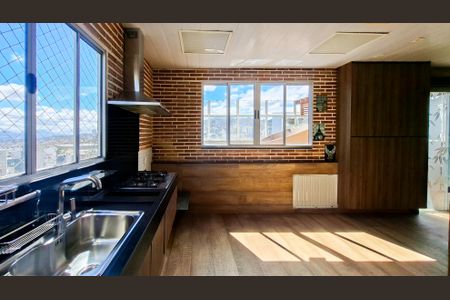 Apartamento à venda com 276m², 4 quartos e 3 vagasCozinha