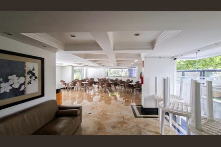 Apartamento à venda com 276m², 4 quartos e 3 vagasÁrea comum - Salão de festas