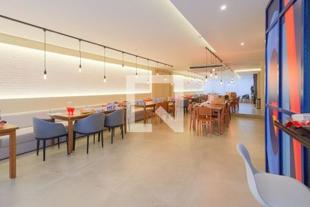 Apartamento à venda com 65m², 2 quartos e 1 vaga Apartamento à venda com 65m², 2 quartos e 1 vagaÁrea comum