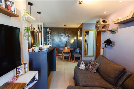 Apartamento à venda com 65m², 2 quartos e 1 vaga Apartamento à venda com 65m², 2 quartos e 1 vagaSala