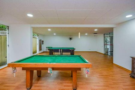 Apartamento à venda com 64m², 2 quartos e 1 vaga Apartamento à venda com 64m², 2 quartos e 1 vagaSala de jogos