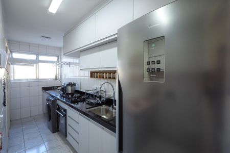Apartamento à venda com 64m², 2 quartos e 1 vaga Apartamento à venda com 64m², 2 quartos e 1 vagaCozinha - Área de serviço