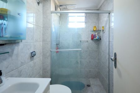 Apartamento à venda com 64m², 2 quartos e 1 vaga Apartamento à venda com 64m², 2 quartos e 1 vagaBanheiro Social