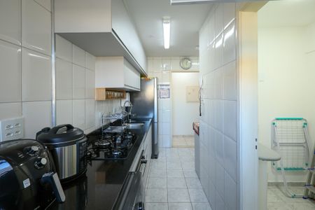Apartamento à venda com 64m², 2 quartos e 1 vaga Apartamento à venda com 64m², 2 quartos e 1 vagaCozinha - Área de serviço