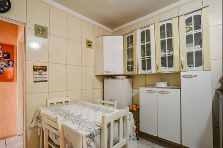 Apartamento à venda com 144m², 3 quartos e 2 vagasCozinha 1